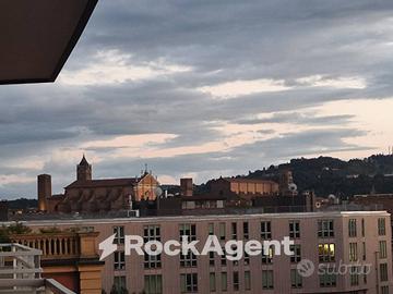 ULTIMO PIANO PANORAMICO SUI COLLI E CENTRO