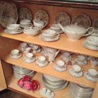 - Servizio da caffè 27 pezzi,