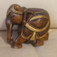 Scultura elefante indiano in legno 