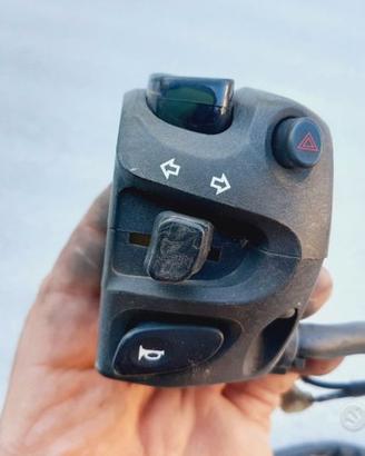 DEVIO LUCE YAMAHA FZ1 FAZER 2006 al 2012