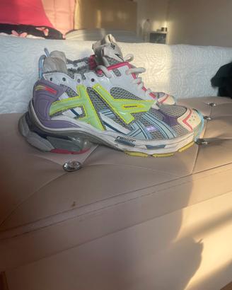 Balenciaga runner