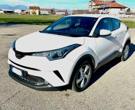 Toyota C-HR 1.2 116cv 4WD 2018 cambio Autom