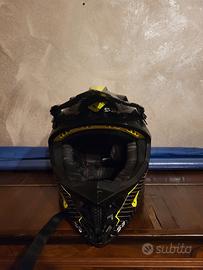 casco da cross 
