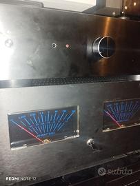 Amplificatore con vu miter