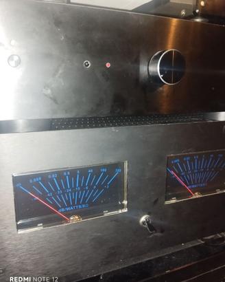 Amplificatore con vu miter