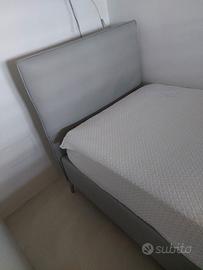 Letto 90*190 in pelle, made in italy, come nuovo