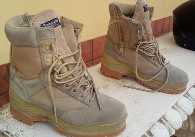 Anfibi tattici militari