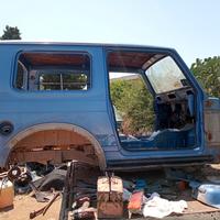 cabina scocca Suzuki samurai chiuso no ruggine