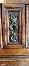 credenza antica