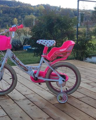 Bicicletta a rotelle da bambina
