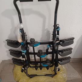 Portabici 3 posti con pedane in appoggio