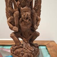 scultura antica indonesiana