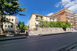 EBOLI CENTRO - Appartamento+Posto auto+Sottotetto