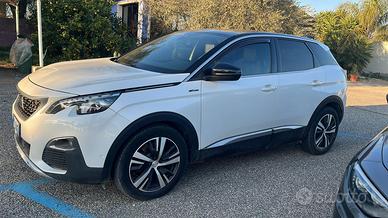 peugeot  3008 come nuova