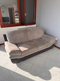 Divano per 3 persone, grigio, usato 2 mesi