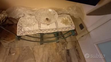 Tavolino in ferro verde bottiglia