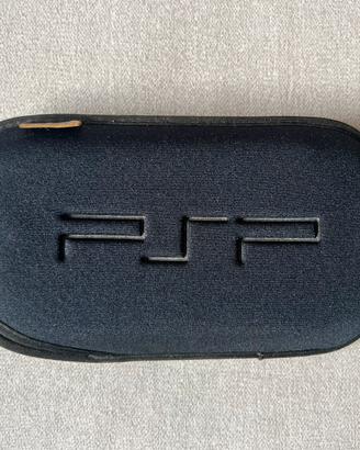 PlayStation Portable - Custodia