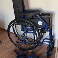 Carrozzina Easy WHEEL – nuova (prezzo 140€)