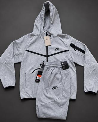 Tuta Nike tech grigia