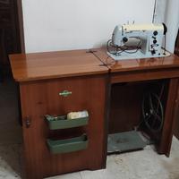 Macchina da cucire Borletti completa con mobile 