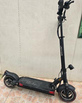 monopattino elettrico 