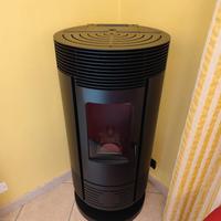 Stufa a pellet marca Linea Vz