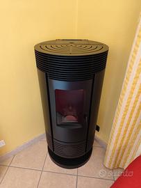 Stufa a pellet marca Linea Vz