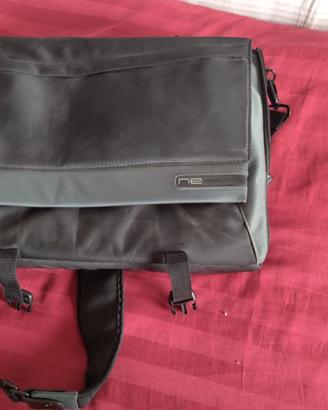 Borsa per pc laptop 17 pollici - BELKIN