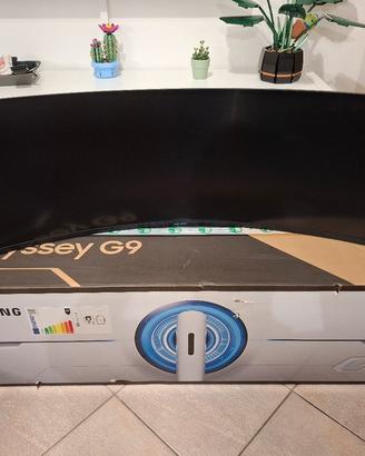 Samsung g9 odyssey qhd 240hz (difettato)