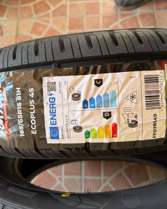 Gomme 165/65 r15