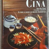 Il libro "Cina", della serie "Cucina dal Mondo"   