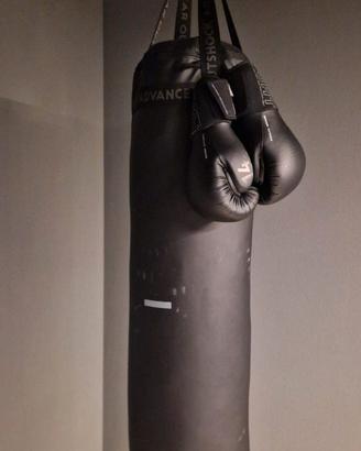 Sacco Kick Boxing + Guantoni