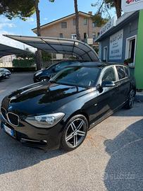 Bmw 118 118d 5p. Msport