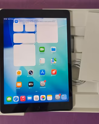 Apple iPad 9 th generation 64 gb wifi space grey