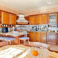 Cucina angolare con penisola