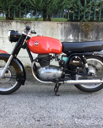 Gilera 300 b