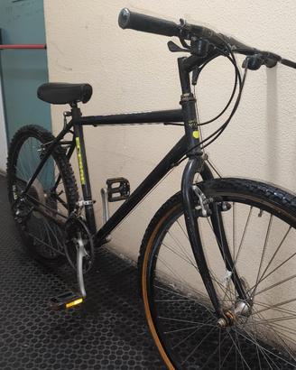 Mountain Bike Texas Ecesse 26” – Cambio Shimano