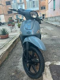 Molo liberty 50 anno 2003