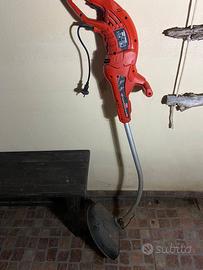 Decespugliatore elettrico Black & Decker