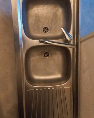 Lavello 2 Vasche con Alzatina INOX —comPLEtO —-