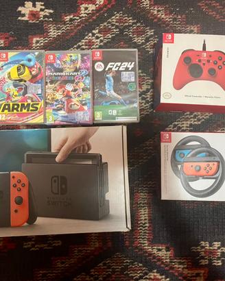 Nintendo Switch +4 giochi+accessori originali