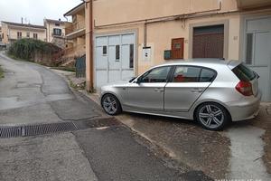 bella macchina tutto perfetto 