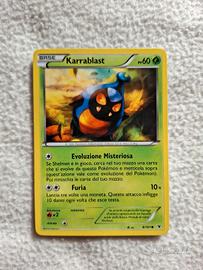 Karrablast 8/101 Carte da Gioco Pokemon Vittorie R