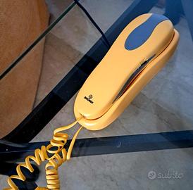telefono giallo Bro di