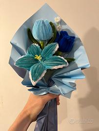 Bouquet con fiori fatti a mano 💐