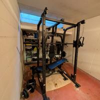 Smith Machine + attrezzi palestra