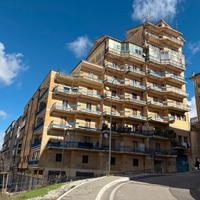 Ampio e luminoso appartamento in Via Mazzini