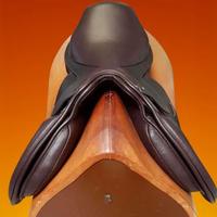 Sella da salto Winner Close Contact