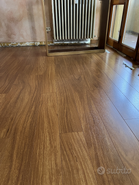 Parquet laminato ad incastro