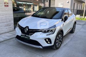 RENAULT Captur Plug-in Hybrid E-Tech 160 CV Intens